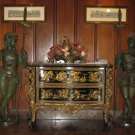 Hotel Gurutzeberri *