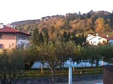 Gurutzeberri *
