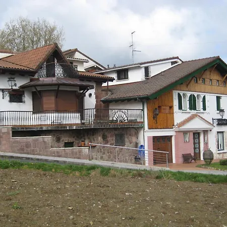 Hotell Gurutzeberri *