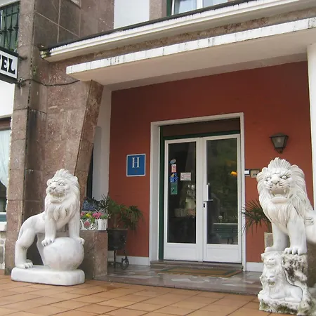 Hotel Gurutzeberri *
